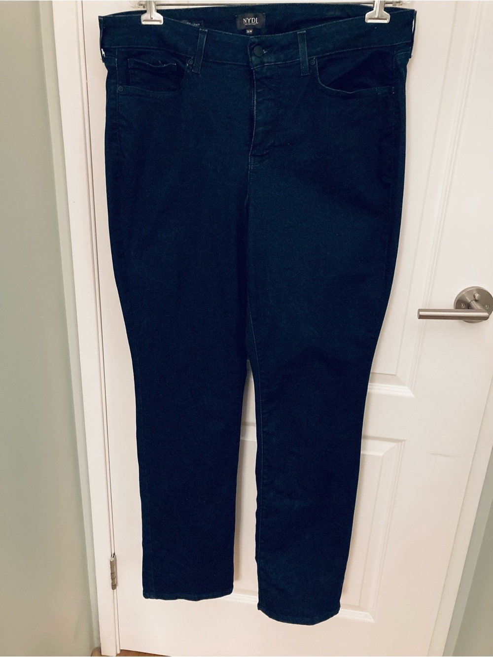 NYDJ Marilyn Blue Rinse Straight Leg Jeans Classic Style - US 16W